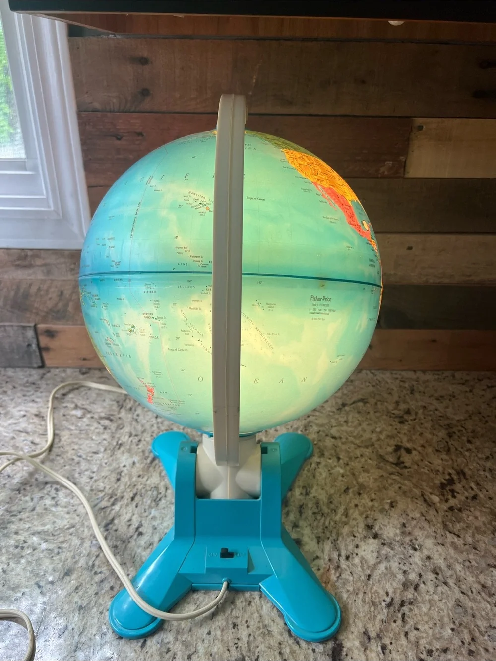 Vintage 1988 12” Fisher-Price Illuminating World Globe with View Finder